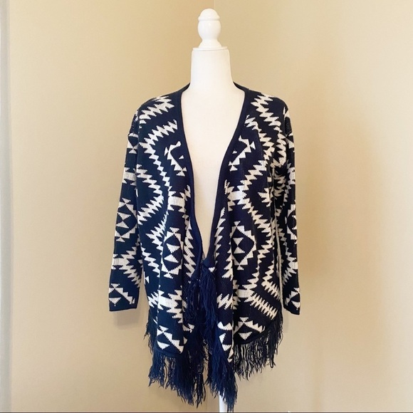 Francesca’s Aztec Fringe Trim Waterfall Drape Cardigan - S/M - Picture 1 of 10